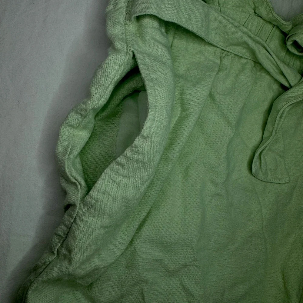April Kiss Linen Beach Shorts Lime Green with Waist Tie โข Size: Large - Picture 5 of 9